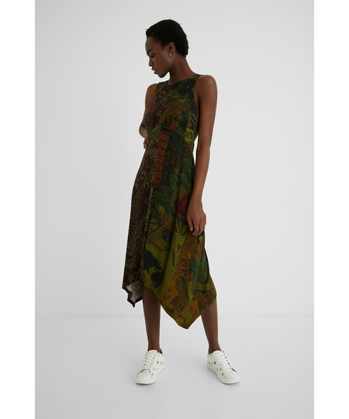 Desigual（デシグアル）の「アシンメトリーAラインロングワンピース NISE（ワンピース・レディース・グリーン/ブルー・SS/L/2L/M/S/3L）」の5枚目の写真
