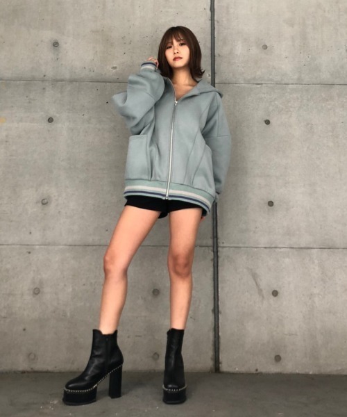 ENVYM(アンビー)の「サークルロゴルーズPK(パーカー・レディース・ホワイト/ブラック/グレー/グリーン・FREE)」の15枚目の写真