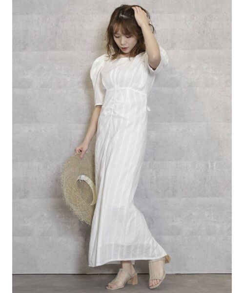 dazzlin(ダズリン)の「コットンタックボリュームショルダーワンピース(ワンピース・レディース・オフホワイト/ブルー/モカ・SMALL/MEDIUM)」の1枚目の写真