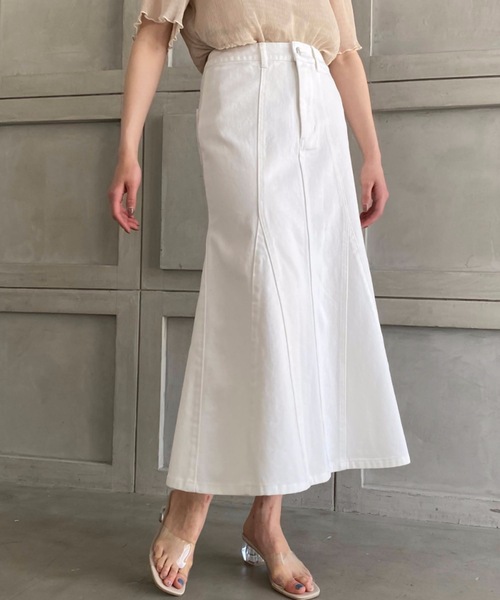 moment+（モーメントプラス）の「カラーヘビーツイル＆デニムマーメイドスカート（デニムスカート・レディース・ブラック/ブラウン/オフホワイト/カーキ/サックスブルー/インディゴブルー/アイボリー/グレイッシュベージュ・M/L）」の2枚目の写真