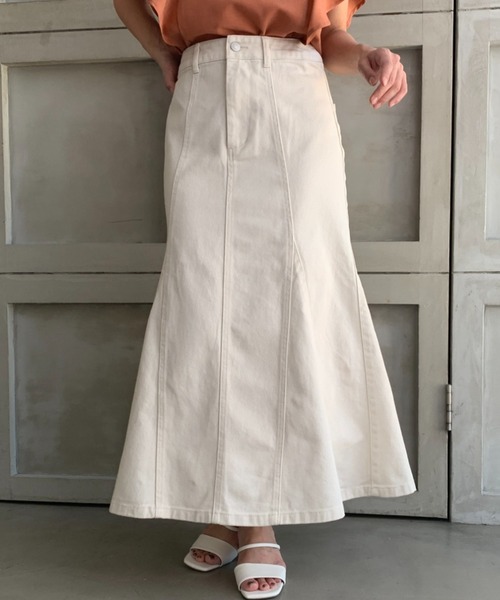 moment+（モーメントプラス）の「カラーヘビーツイル＆デニムマーメイドスカート（デニムスカート・レディース・ブラック/ブラウン/オフホワイト/カーキ/サックスブルー/インディゴブルー/アイボリー/グレイッシュベージュ・M/L）」の21枚目の写真