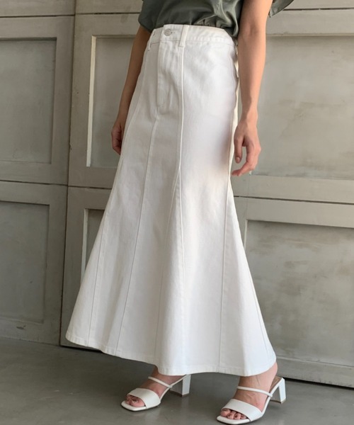 moment+（モーメントプラス）の「カラーヘビーツイル＆デニムマーメイドスカート（デニムスカート・レディース・ブラック/ブラウン/オフホワイト/カーキ/サックスブルー/インディゴブルー/アイボリー/グレイッシュベージュ・M/L）」の16枚目の写真