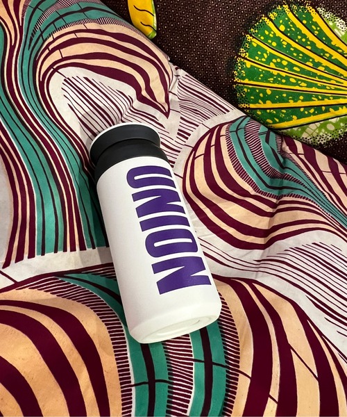 KINTO（キントー）の「UNION TRAVEL TUMBLER by KINTO ユニオン タンブラー（グラス/マグカップ/タンブラー・メンズ・ブラック/オリーブ/ブラック×ブルー/オフホワイト/ターコイズブルー/ブラック×イエロー/シルバー・FREE）」の2枚目の写真