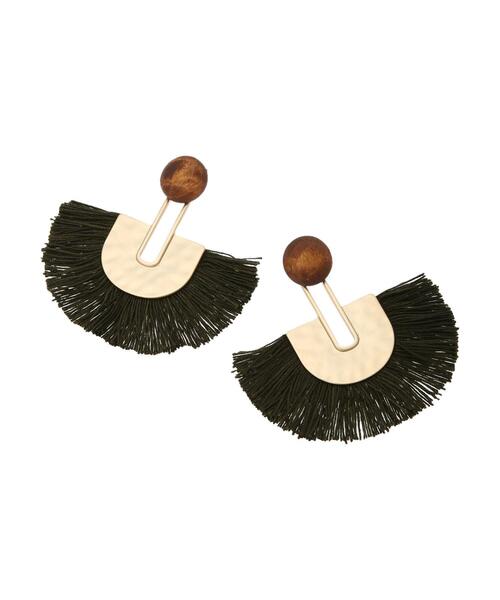 AMERICAN HOLIC(アメリカンホリック)の「ラウンドウッド&フリンジピアス *(ピアス(両耳用)・レディース・ブラウン/カーキ/アイボリー・FREE)」の14枚目の写真