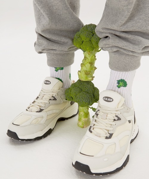 23.65（イーシプサムチョンユクオ）の「【23.65/イーシプサムチョンユクオ】FINE-1 スニーカー（スニーカー・レディース・ホワイト/ライトグレー/ブラック・23cm/24cm/25cm）」の3枚目の写真