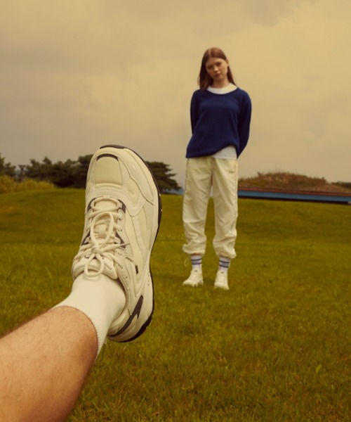 23.65（イーシプサムチョンユクオ）の「【23.65/イーシプサムチョンユクオ】FINE-1 スニーカー（スニーカー・レディース・ホワイト/ライトグレー/ブラック・23cm/24cm/25cm）」の9枚目の写真