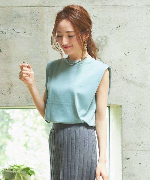 VIS(ビス)の「【星玲奈さんコラボ】ショルダーパットフレンチTシャツ(Tシャツ/カットソー・レディース・ブラック/オフホワイト/オレンジ/ライトグリーン/ベージュ系その他2・FREE/FT)」の4枚目の写真