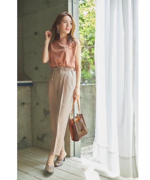 VIS(ビス)の「【星玲奈さんコラボ】ショルダーパットフレンチTシャツ(Tシャツ/カットソー・レディース・ブラック/オフホワイト/オレンジ/ライトグリーン/ベージュ系その他2・FREE/FT)」の7枚目の写真