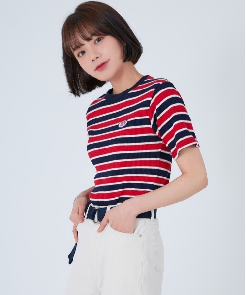 ACOVER(オコボ)の「『ACOVER/オコボ』STRIPE WAPPEN GOLGI T-SHIRTS/ボーダー ワッペン 半袖Tシャツ(Tシャツ/カットソー・レディース・グレー/レッド・FREE)」の3枚目の写真