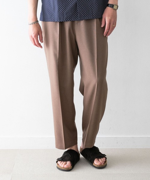 URBAN RESEARCH ROSSO MEN(アーバンリサーチロッソメン)の「『ワイド』テーパードイージーパンツ(その他パンツ・メンズ・ブラック/グレー/ライトブラウン・SMALL/MEDIUM/LARGE/X-LARGE)」の3枚目の写真