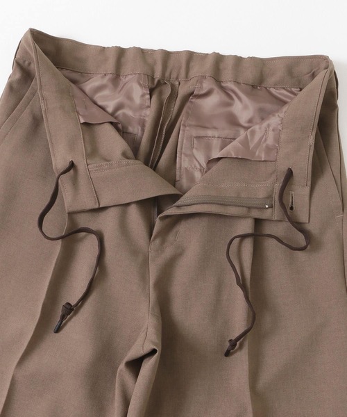 URBAN RESEARCH ROSSO MEN(アーバンリサーチロッソメン)の「『ワイド』テーパードイージーパンツ(その他パンツ・メンズ・ブラック/グレー/ライトブラウン・SMALL/MEDIUM/LARGE/X-LARGE)」の19枚目の写真