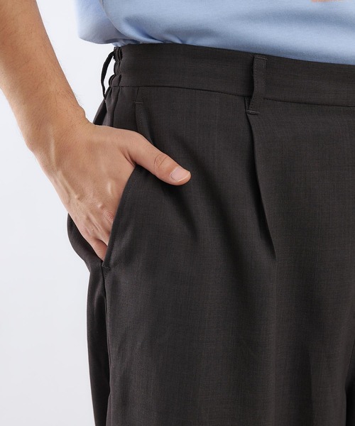 COLONY 2139（コロニートゥーワンスリーナイン）の「KINAGASHIワイドパンツ(セットアップ可)（スラックス・メンズ・ネイビー/モカ/スミクロ・MEDIUM/LARGE）」の8枚目の写真