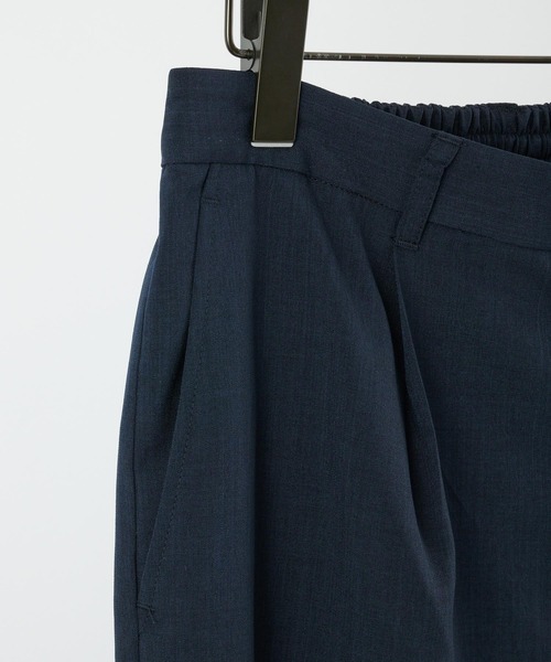 COLONY 2139（コロニートゥーワンスリーナイン）の「KINAGASHIワイドパンツ(セットアップ可)（スラックス・メンズ・ネイビー/モカ/スミクロ・MEDIUM/LARGE）」の20枚目の写真