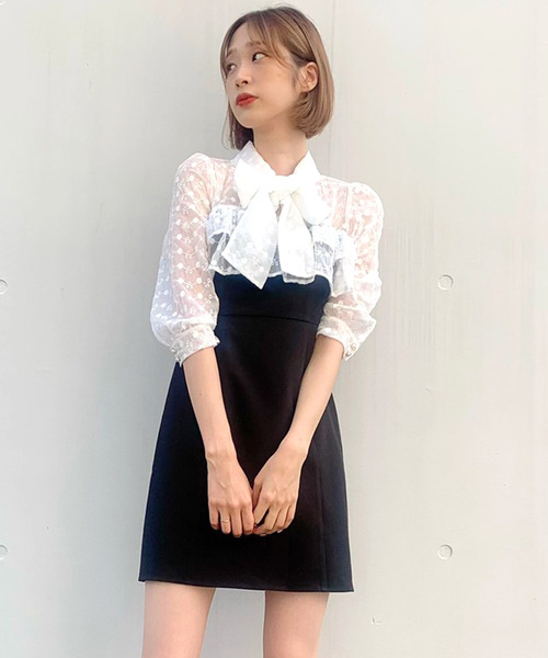 TITTY&CO.(ティティーアンドコー)の「フラワーレースミニワンピース(ワンピース・レディース・ブラック/パープル/ライトグリーン・SMALL/MEDIUM)」の2枚目の写真