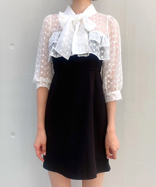 TITTY&CO.(ティティーアンドコー)の「フラワーレースミニワンピース(ワンピース・レディース・ブラック/パープル/ライトグリーン・SMALL/MEDIUM)」の15枚目の写真