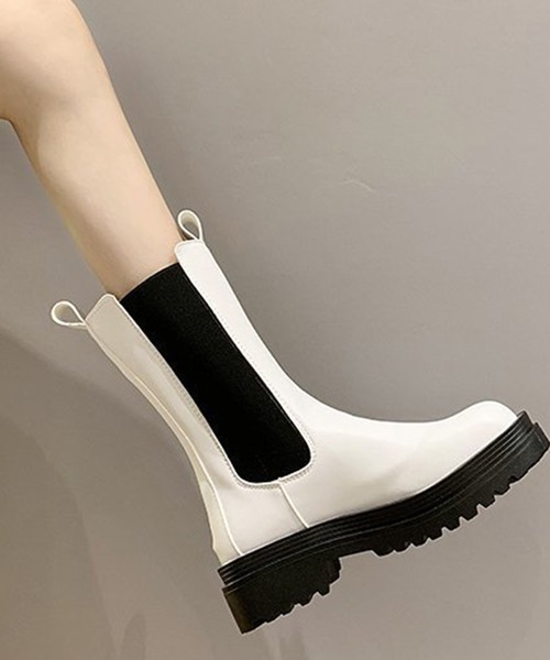 AMOUR BOX(アムールボックス)の「サイドゴアプラットフォームブーツ(ブーツ・レディース・テラコッタ/ブラック/ホワイト・37/40/38/39/36)」の4枚目の写真