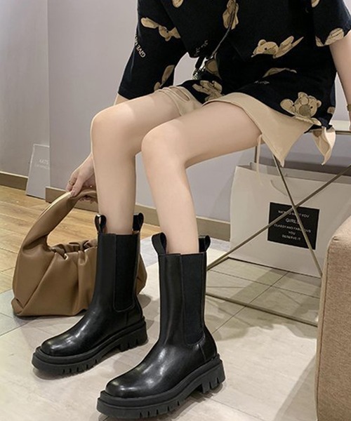 AMOUR BOX(アムールボックス)の「サイドゴアプラットフォームブーツ(ブーツ・レディース・テラコッタ/ブラック/ホワイト・37/40/38/39/36)」の9枚目の写真