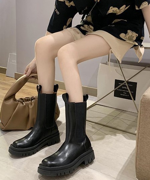 AMOUR BOX(アムールボックス)の「サイドゴアプラットフォームブーツ(ブーツ・レディース・テラコッタ/ブラック/ホワイト・37/40/38/39/36)」の6枚目の写真