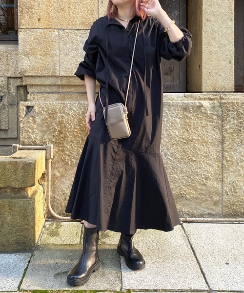 DouDou（ドゥドゥ）の「バックボリュームタック切替ワンピース（ワンピース・レディース・ブルー/ブラック/ベージュ・FREE）」の6枚目の写真