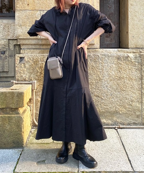 DouDou（ドゥドゥ）の「バックボリュームタック切替ワンピース（ワンピース・レディース・ブルー/ブラック/ベージュ・FREE）」の7枚目の写真