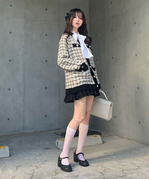 titty＆Co. PETIT by poyo（ティティーアンドコープティバイポヨ）の「【ファッションインフルエンサーPOYO×titty&Co.PETIT 】ツイードチェックゆるカーディガン（カーディガン/ボレロ・レディース・ホワイト/ブラック・FREE）」の16枚目の写真