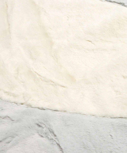 NIKE（ナイキ）の「NIKE BLANKET FAUX FUR SWSH / ナイキ ブランケット