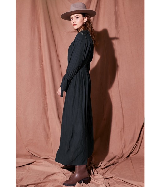 ALEXIA STAM（アリシアスタン）の「Stand Collar Maxi Dress/スタンドカラーマキシドレス（ワンピース・レディース・チャコールグレー/ブラウン・FREE）」の14枚目の写真