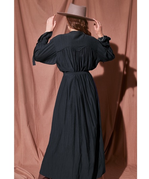 ALEXIA STAM（アリシアスタン）の「Stand Collar Maxi Dress/スタンドカラーマキシドレス（ワンピース・レディース・チャコールグレー/ブラウン・FREE）」の15枚目の写真