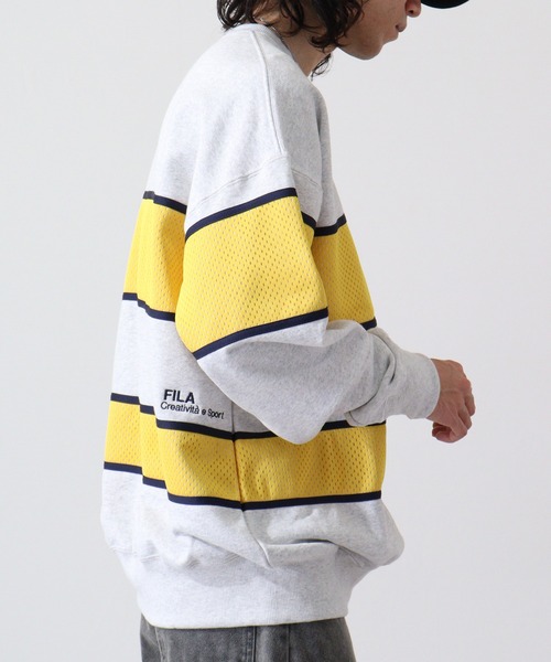 FILA HERITAGE（フィラヘリテージ）の「FILA メッシュ パネルボーダー クルーネックス スウェット（スウェット・メンズ・アッシュグレー・M/L/XL）」の2枚目の写真