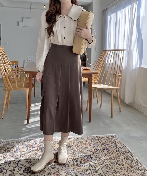 mood for a day（ムードフォーアデイ）の「square socks short boots / スクエアソックスショートブーツ（ブーツ・レディース・ブラック/ブラウン/アイボリー/ベージュ・23.0cm/24.0cm/25.0cm/23.5㎝/24.5㎝/24.5cm）」の11枚目の写真