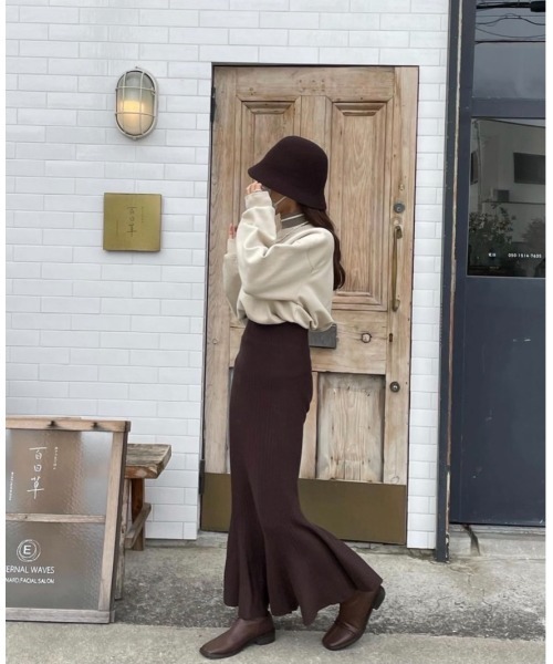 mood for a day（ムードフォーアデイ）の「square socks short boots / スクエアソックスショートブーツ（ブーツ・レディース・ブラック/ブラウン/アイボリー/ベージュ・23.0cm/24.0cm/25.0cm/23.5㎝/24.5㎝/24.5cm）」の15枚目の写真