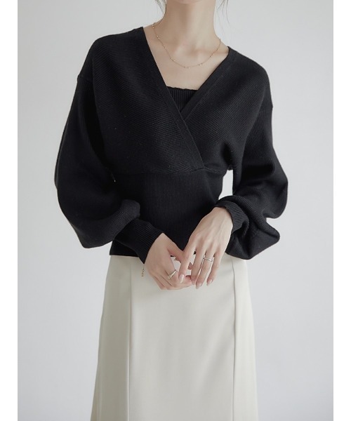 amel（エイメル）の「ボリュームスリーブカシュクールニット（ニット/セーター・レディース・ブラック・FREE）」の4枚目の写真