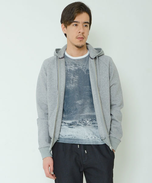 KATHARINE HAMNETT LONDON （キャサリンハムネットロンドン）の「HEAVY