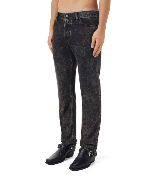 DIESEL（ディーゼル）の「DIESEL SS22 メンズ デニムパンツ スリムフィット ブラック サステナブル（デニムパンツ・メンズ・ブラック・33inch/29inch/36inch/30inch/32inch/31inch/28inch/34inch/26inch/27inch）」の11枚目の写真