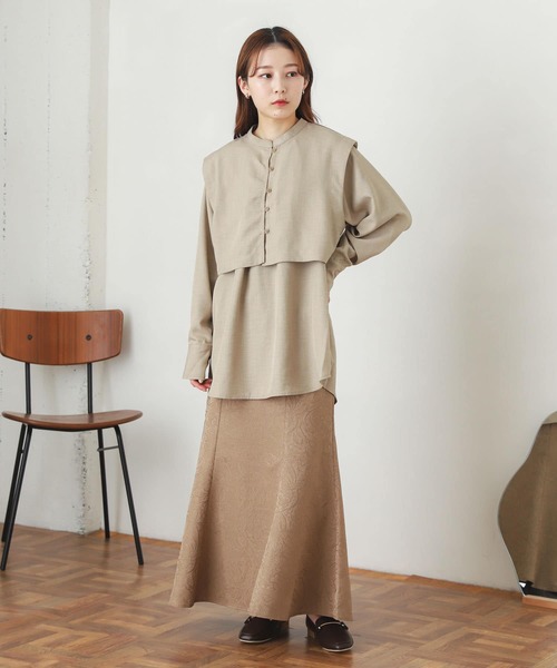 SENSE OF PLACE by URBAN RESEARCH(センスオブプレイスバイアーバンリサーチ)の「ベストレイヤードシャツ(シャツ/ブラウス・レディース・ブラック/オフホワイト/ベージュ・ONE)」の14枚目の写真