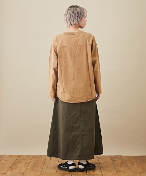 CUBE SUGAR（キューブシュガー）の「カットソーピグメント切替カレッジロゴプリントロンT（Tシャツ/カットソー・レディース・チャコールグレー/マスタード/ネイビー/ピンク・M）」の17枚目の写真