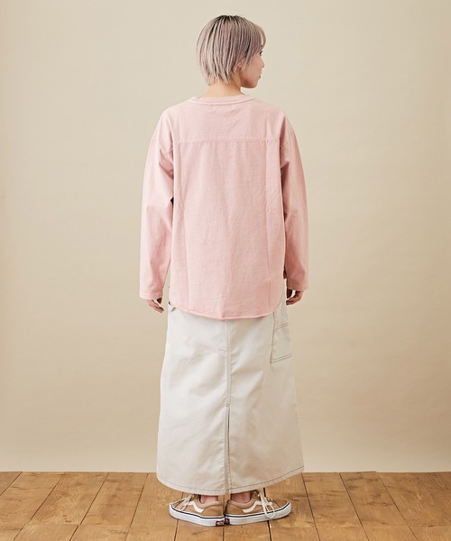 CUBE SUGAR（キューブシュガー）の「カットソーピグメント切替カレッジロゴプリントロンT（Tシャツ/カットソー・レディース・チャコールグレー/マスタード/ネイビー/ピンク・M）」の12枚目の写真