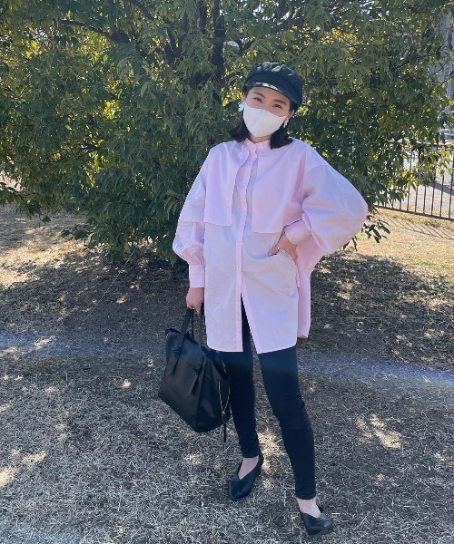 Bonjour Sagan(ボンジュールサガン)の「ブロードケープシャツ(シャツ/ブラウス・レディース・ブラック/オフホワイト/ピンク/ライトブルー/ベージュ/グレー・FREE)」の16枚目の写真