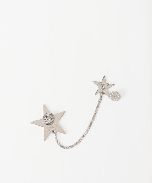 agnes b.（アニエスベー）の「【ユニセックス】AF76 PINS ダブルエトワールピンバッジ（ブローチ/コサージュ・レディース・ブラック・FREE）」の3枚目の写真