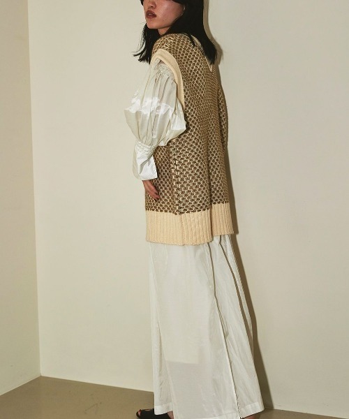 TODAYFUL(トゥデイフル)の「TODAYFUL(トゥデイフル) "Jacquard Knit Vest"ジャガードニットベスト/12220515(ニット/セーター・レディース・ブラック/オリーブ・ONE SIZE)」の4枚目の写真