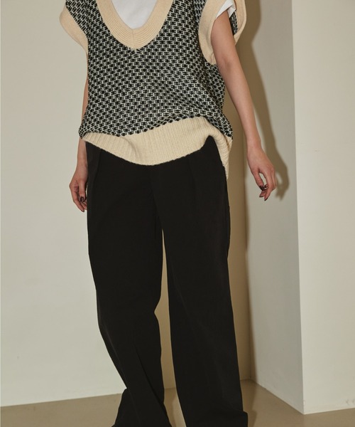TODAYFUL(トゥデイフル)の「TODAYFUL(トゥデイフル) "Jacquard Knit Vest"ジャガードニットベスト/12220515(ニット/セーター・レディース・ブラック/オリーブ・ONE SIZE)」の14枚目の写真