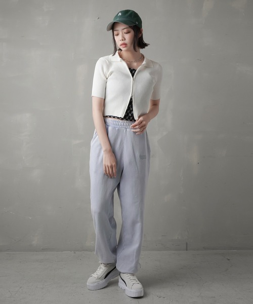 SPINNS（スピンズ）の「ジップアップショート丈カーディガン（カーディガン/ボレロ・レディース・ホワイト/ブラック/サックスブルー/ピンク/グリーン/ブルー・ONESIZE）」の13枚目の写真