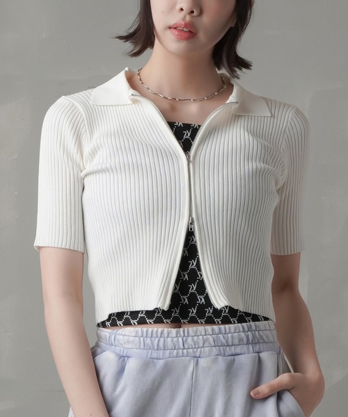 SPINNS（スピンズ）の「ジップアップショート丈カーディガン（カーディガン/ボレロ・レディース・ホワイト/ブラック/サックスブルー/ピンク/グリーン/ブルー・ONESIZE）」の8枚目の写真