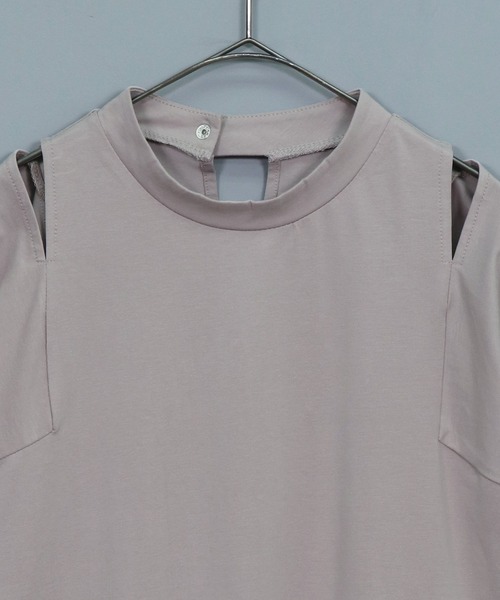 &g'aime(アンジェム)の「【&g’aime】ショルダースリットTシャツ(Tシャツ/カットソー・レディース・ホワイト/ブラック/グレイッシュベージュ・FREE)」の20枚目の写真