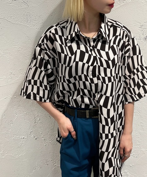 apres jour mignon(アプレジュールミニョン)の「チェッカーフラッグプリントシャツ【ZOZOTOWN限定アイテム】(シャツ/ブラウス・レディース・オフホワイト/ピンク/ブルー・X-LARGE/フリー)」の2枚目の写真