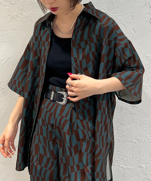 apres jour mignon(アプレジュールミニョン)の「チェッカーフラッグプリントシャツ【ZOZOTOWN限定アイテム】(シャツ/ブラウス・レディース・オフホワイト/ピンク/ブルー・X-LARGE/フリー)」の8枚目の写真