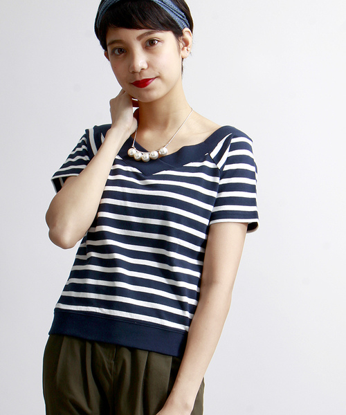 WEGO(ウィゴー)の「WEGO/VネックオフショルダーTシャツ(Tシャツ/カットソー・レディース・ホワイト/ブルー/トリコロール・FREE)」の3枚目の写真