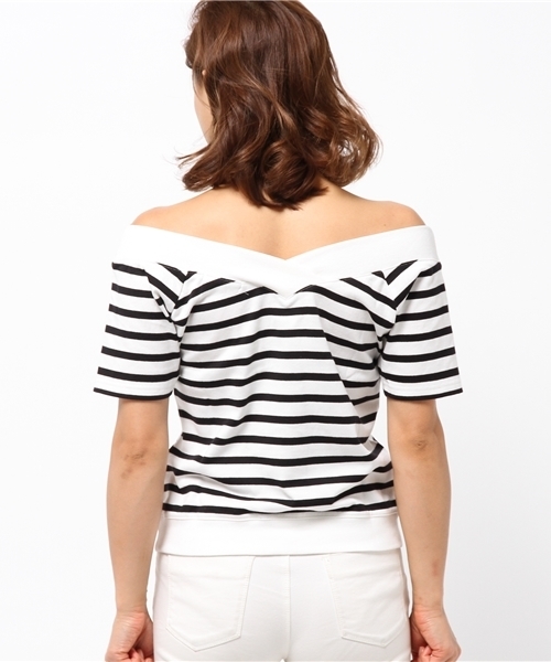 WEGO(ウィゴー)の「WEGO/VネックオフショルダーTシャツ(Tシャツ/カットソー・レディース・ホワイト/ブルー/トリコロール・FREE)」の10枚目の写真