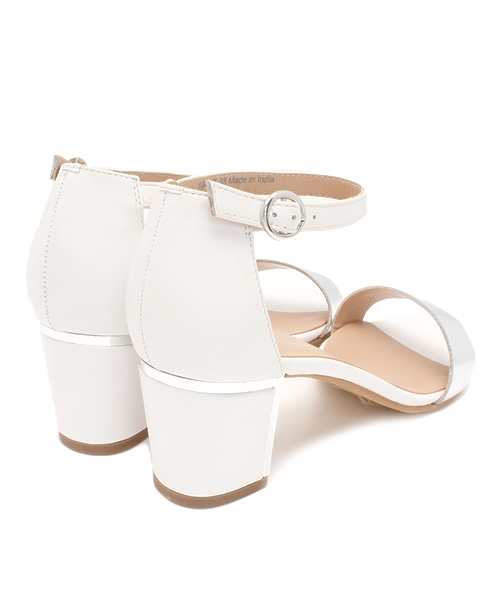 ROSE BUD（ローズバッド）の「 18497 VOLGA CHUNKY HEEL SANDAL（サンダル・レディース・ホワイト×シルバー/ブラック×シルバー・36/35/37/39/38）」の8枚目の写真