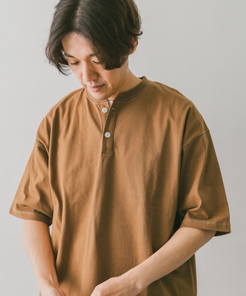 URBAN RESEARCH DOORS(アーバンリサーチドアーズ)の「配色ヘンリーネックTシャツ(Tシャツ/カットソー・メンズ・チャコールグレー/ホワイト/オリーブ/ブラウン系その他・MEDIUM/LARGE)」の13枚目の写真